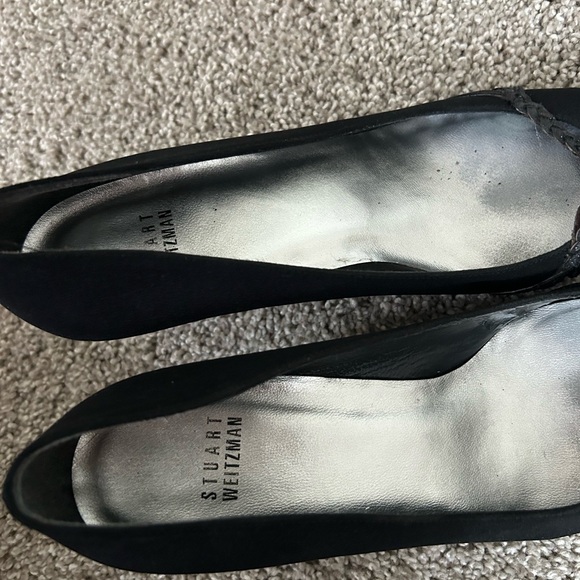Vintage Stuart Weitzman Black Kitten Heel in Size 7 1/2 - Picture 8 of 8